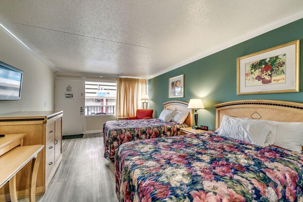 شاطئ ميرتل Sea Hawk Oceanfront Motel المظهر الخارجي الصورة