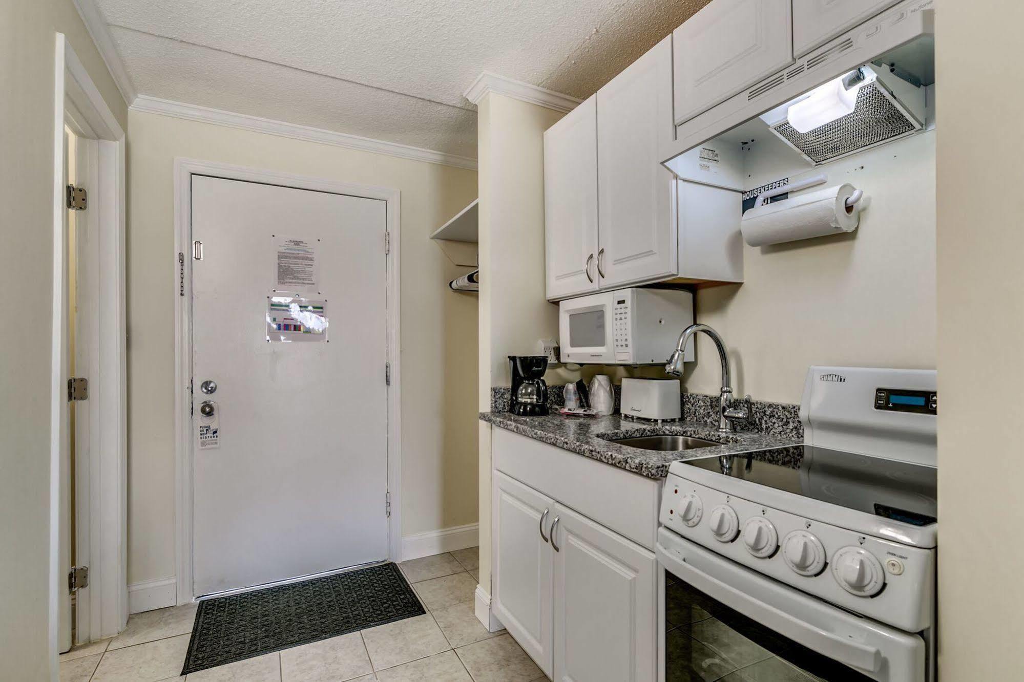 شاطئ ميرتل Sea Hawk Oceanfront Motel المظهر الخارجي الصورة